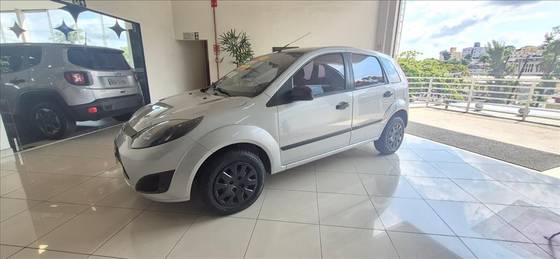 FORD FIESTA 1.0 ROCAM HATCH 8V FLEX 4P MANUAL